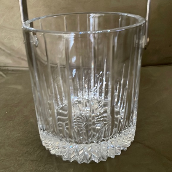 Vintage Crystal Ice Bucket - Picture 2 of 5
